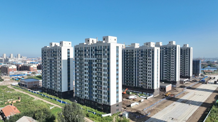建设完的小区整洁美观。（德惠市委宣传部供图）